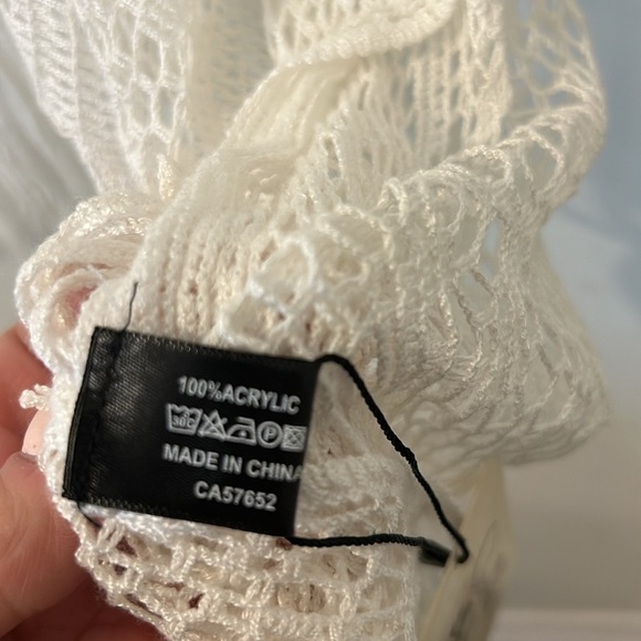 Cherie Bliss Crochet Lace Vest with fringes - Picture 6 of 8